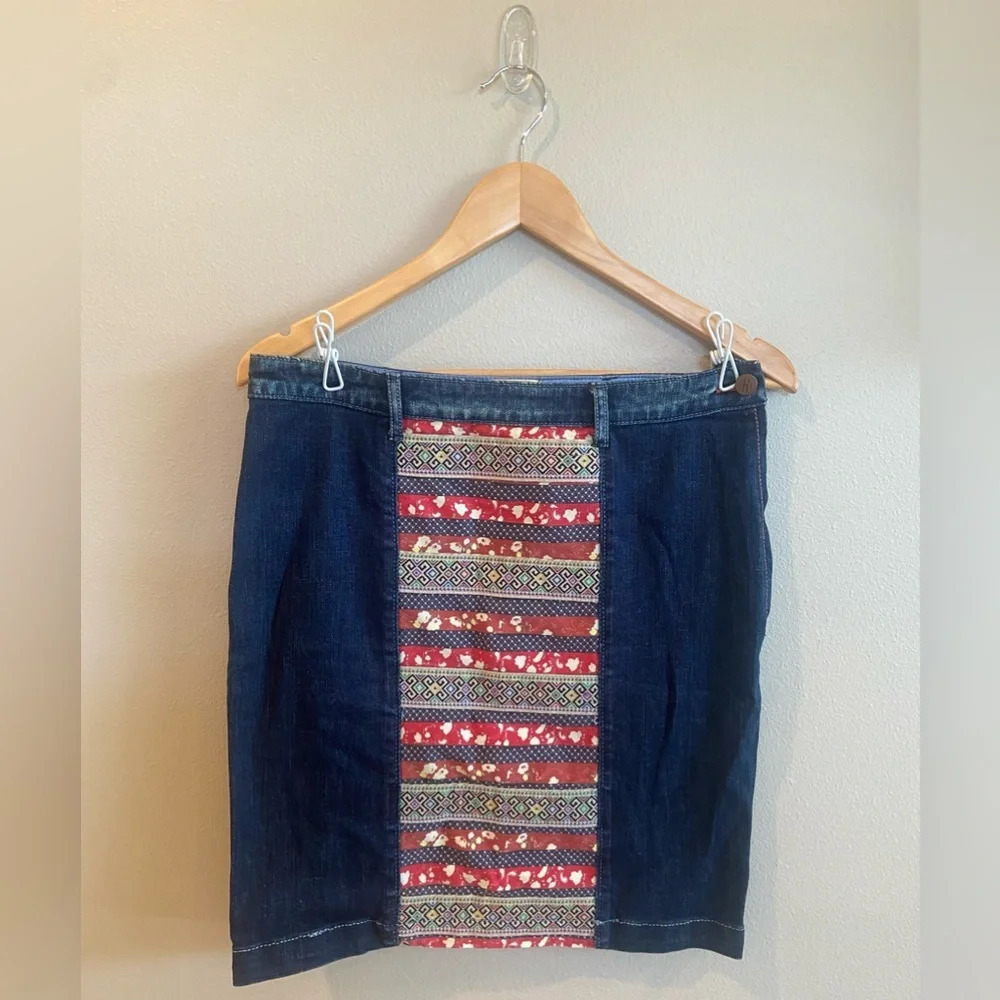 HOLDING HORSES Anthropologie Women’s Western Denim Skirt w/ Fabric‎  Size 27